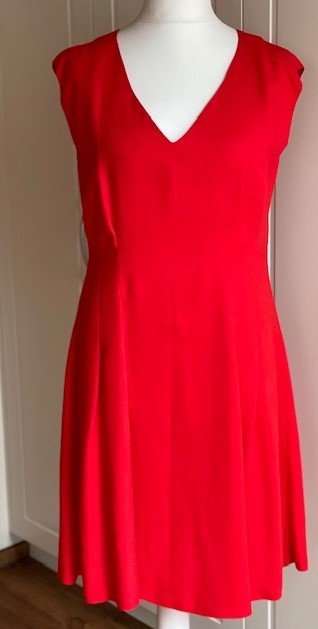 edles feminines festliches hochwertiges Kleid mit Jäckchen Gr. 42/44 Rot