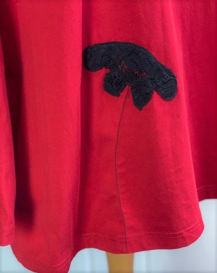 Damen Shirt Upcycling Mode Unikat extravagant Gr. 48/50 Rot